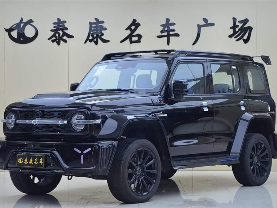 2023 Crossboundary Auto Co-created Tank 300