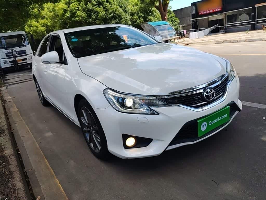 2013 Toyota Reiz White, 109,700 km, China export – photo 4