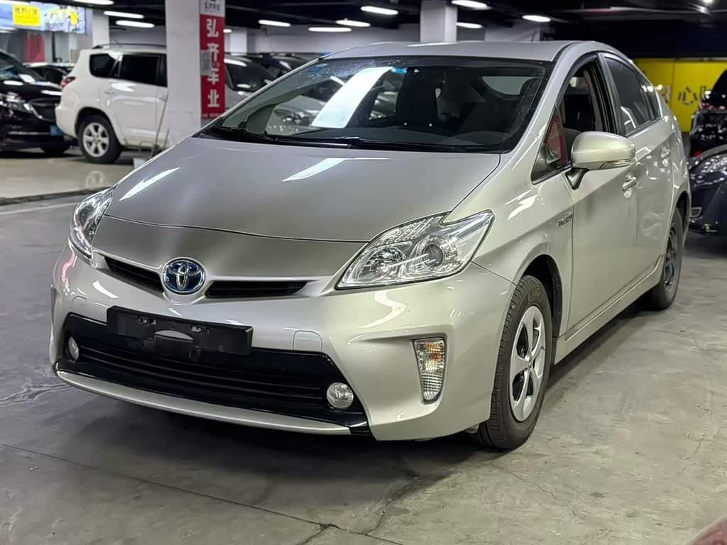 2012 Toyota Prius 银灰色, 80,000 km, China export – photo 1