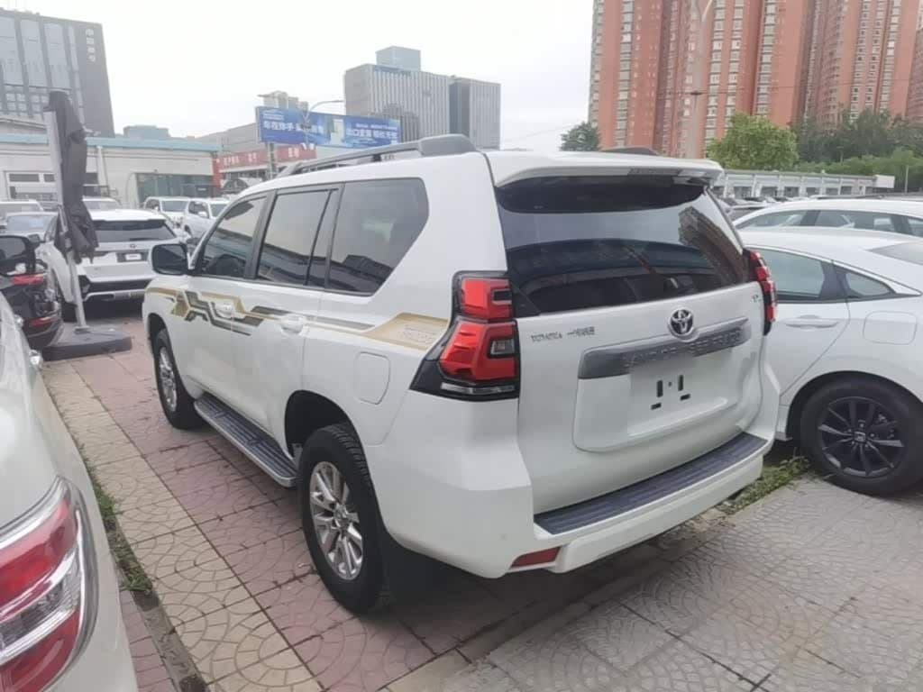 2019 Toyota Prado White, 45,500 km, China export – photo 5