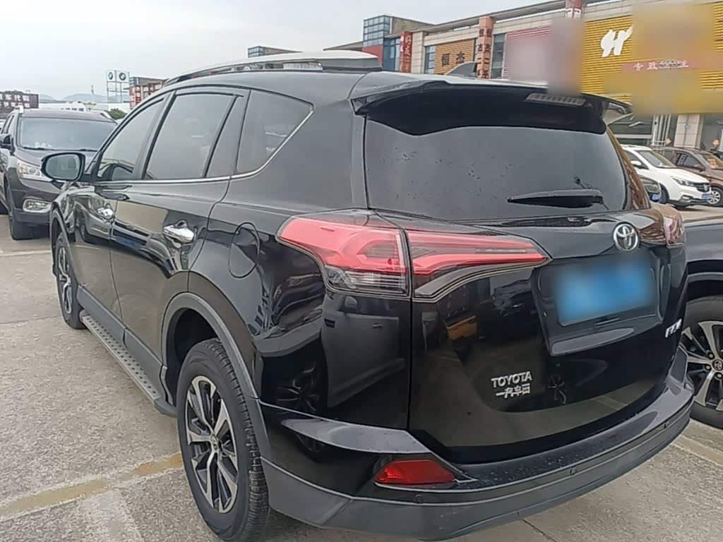 2016 Toyota RAV4 Black, 70,300 km, China export – photo 5