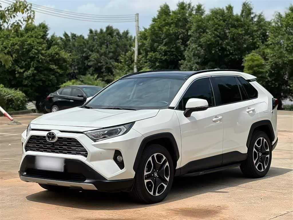 2019 Toyota RAV4 White, 48,600 km, China export – photo 2