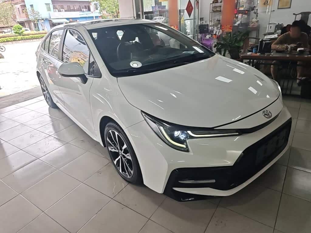 2021 Toyota Levin White, 49,800 km, China export – photo 4