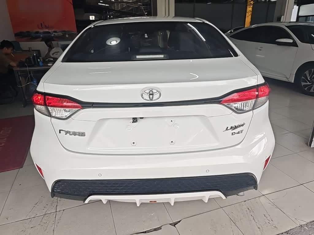 2021 Toyota Levin White, 49,800 km, China export – photo 6