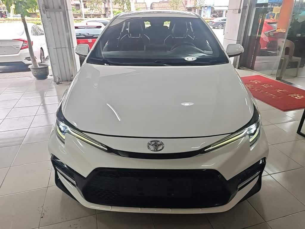 2021 Toyota Levin White, 49,800 km, China export – photo 3