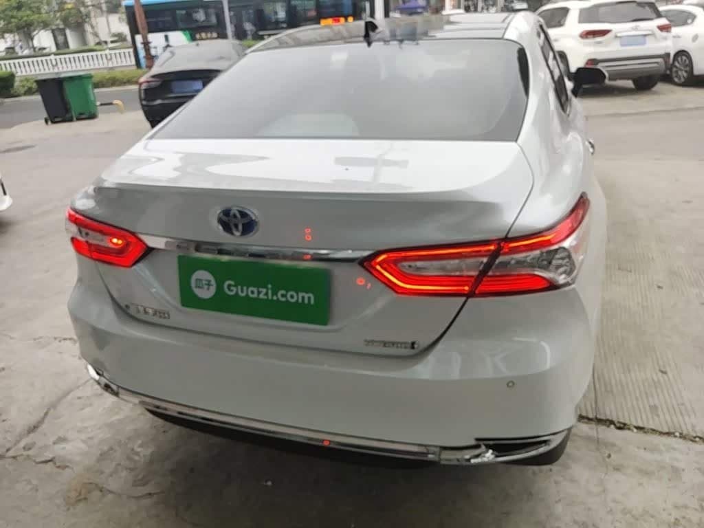 2023 Toyota Camry White, 47,900 km, China export – photo 6