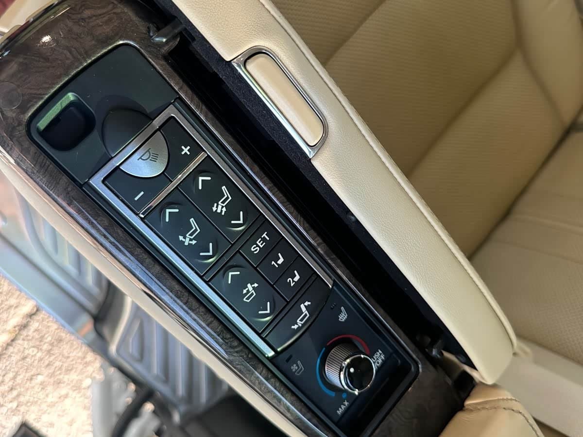 2019 Toyota Alphard White, 145,000 km, China export – photo 7