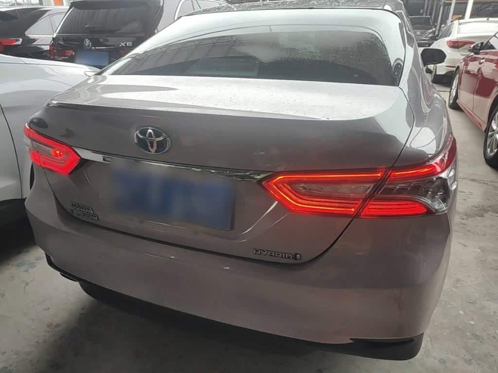 2017 Toyota Camry 银灰色, 86,500 km, China export – photo 6
