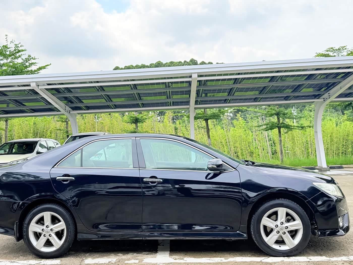 2011 Toyota Camry Black, 135,000 km, China export – photo 4