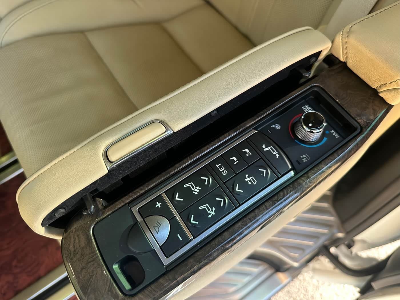 2019 Toyota Alphard White, 145,000 km, China export – photo 5