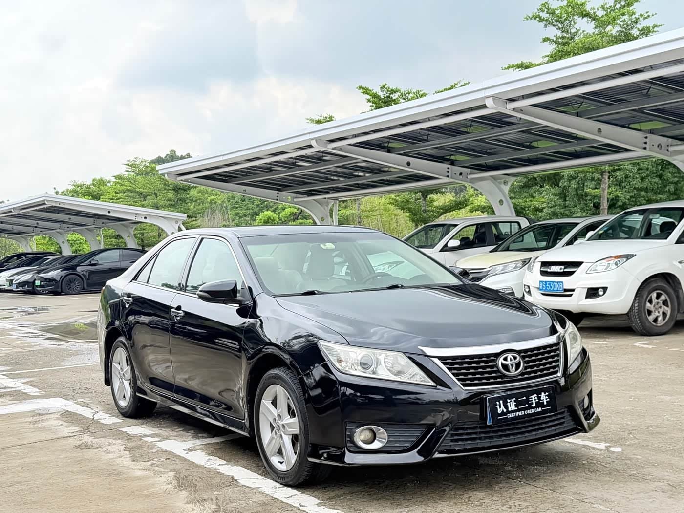 2011 Toyota Camry Black, 135,000 km, China export – photo 3