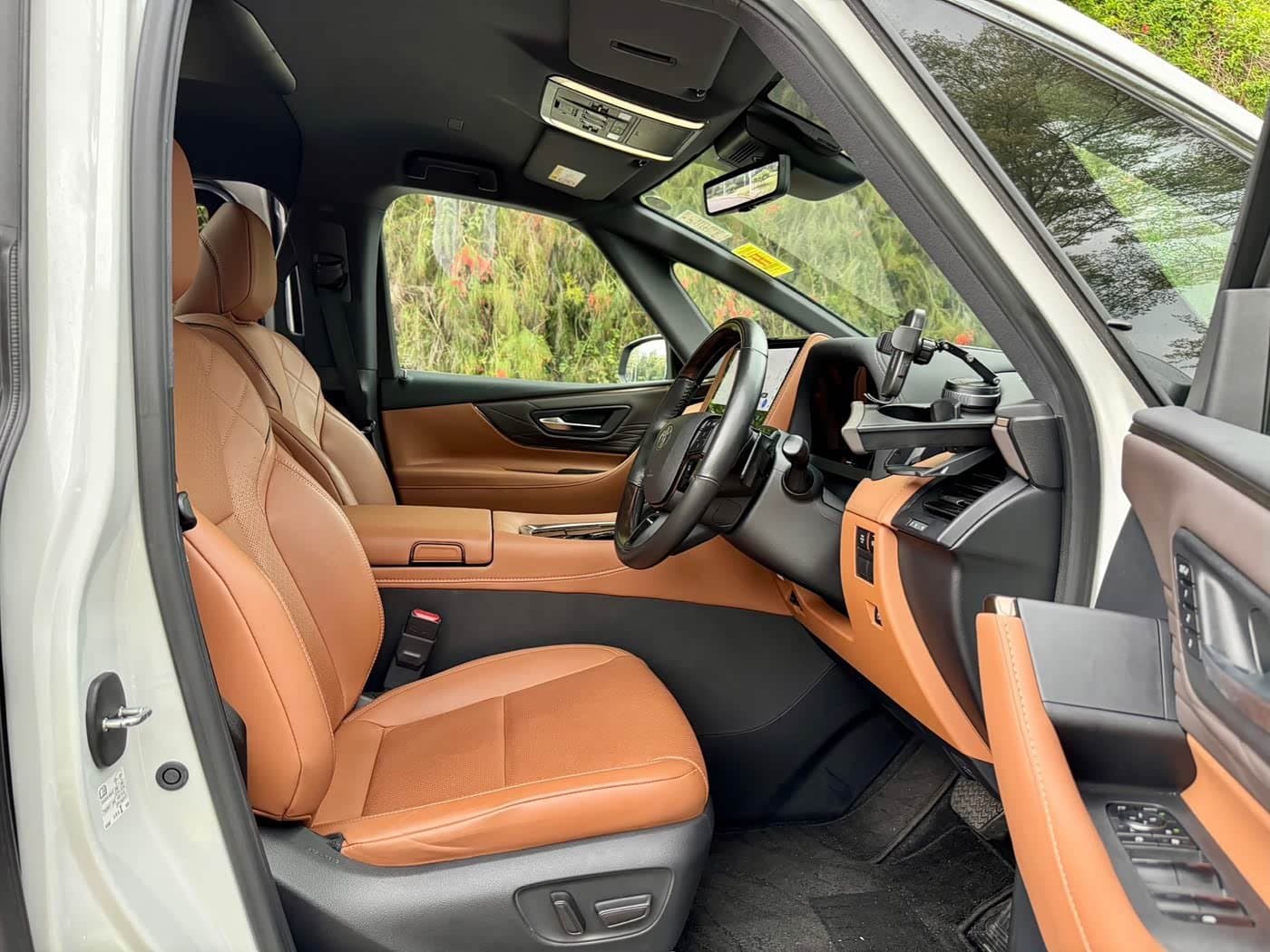 2022 Toyota Vellfire White, 8,000 km, China export – photo 4
