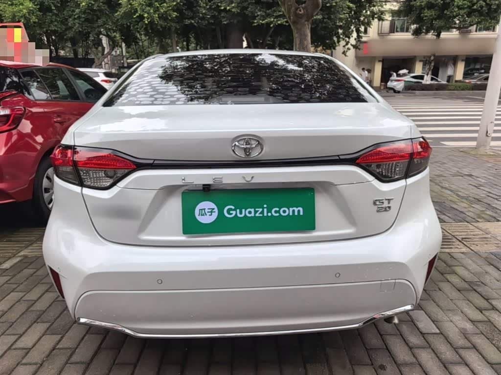 2021 Toyota GT White, 41,800 km, China export – photo 4