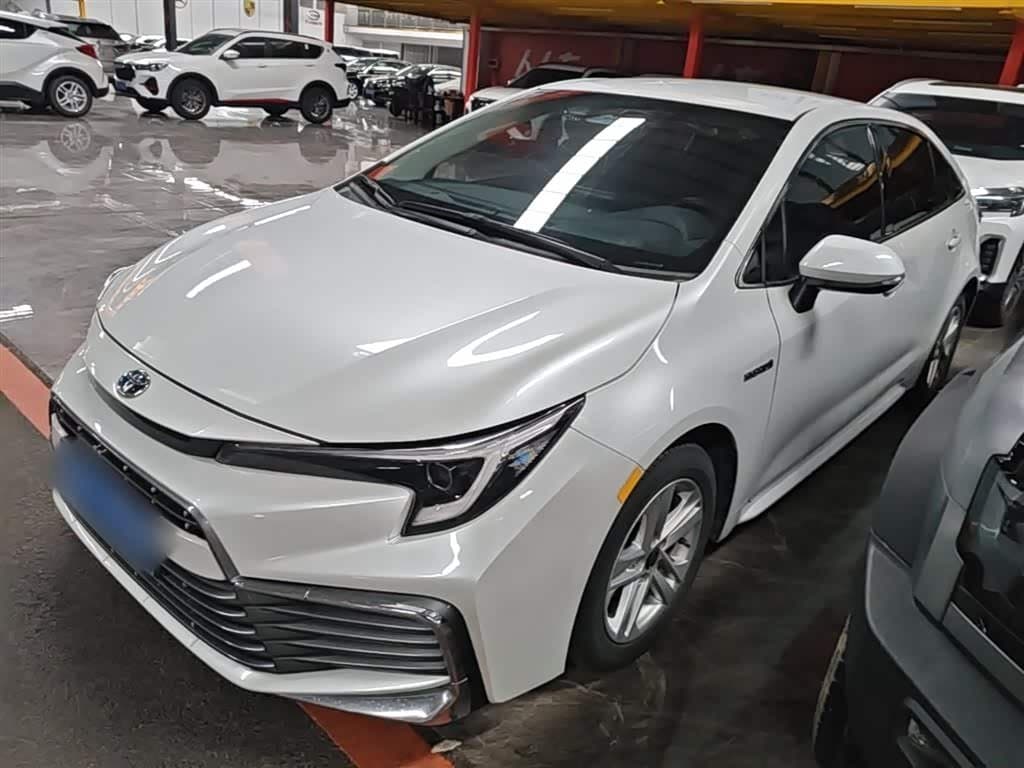 2023 Toyota GT White, 94,800 km, China export – photo 1