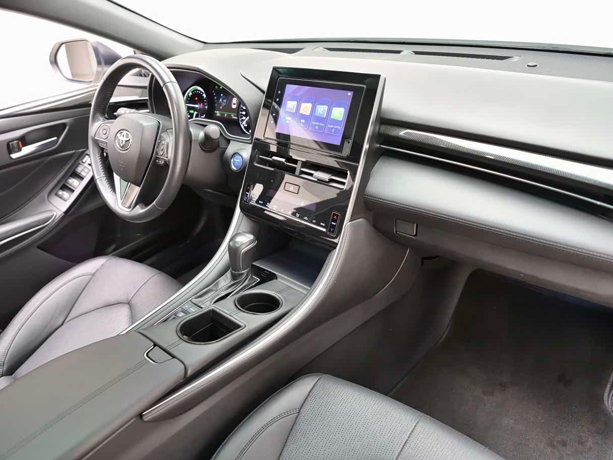2023 Toyota Avalon White, 27,700 km, China export – photo 7