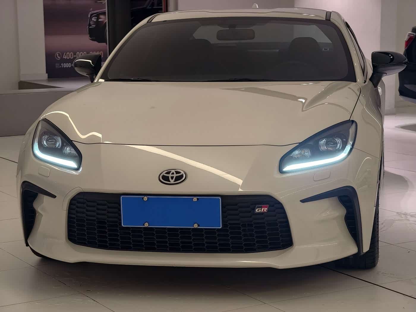 2022 Toyota 86 White, 27,000 km, China export – photo 4