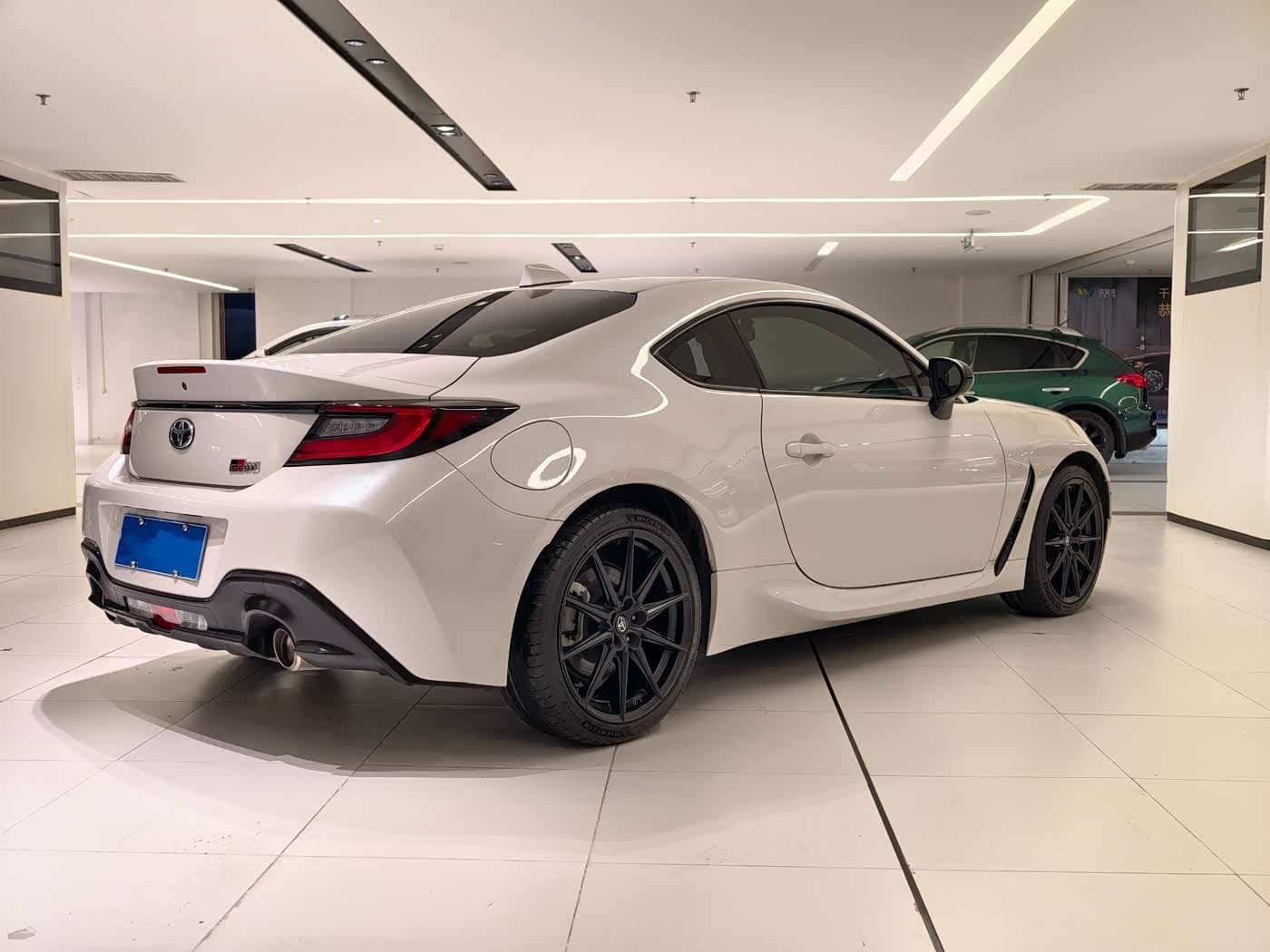 2022 Toyota 86 White, 27,000 km, China export – photo 3