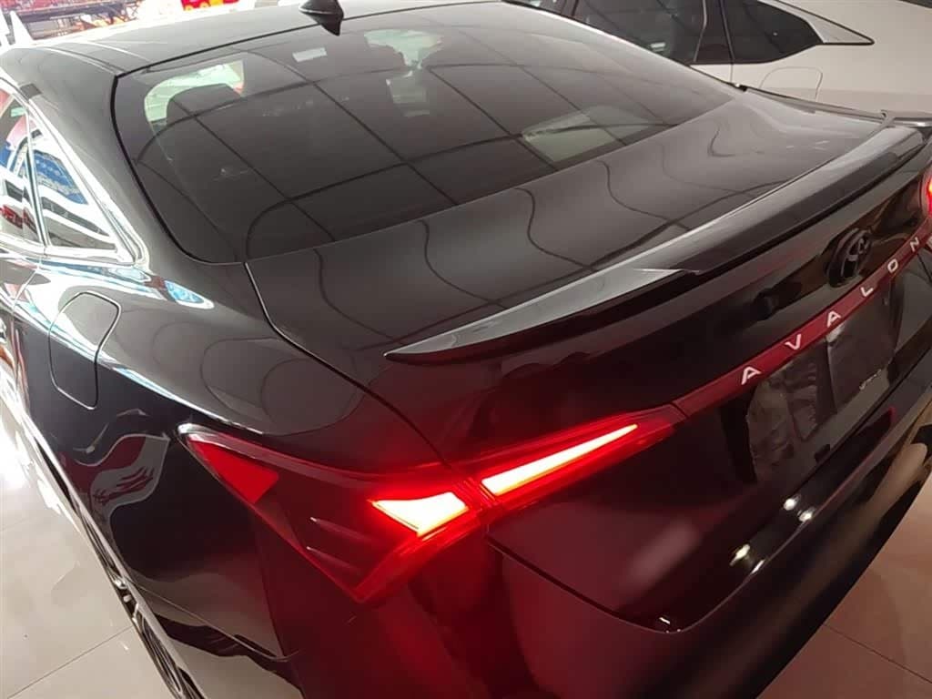 2022 Toyota Avalon Black, 95,600 km, China export – photo 5