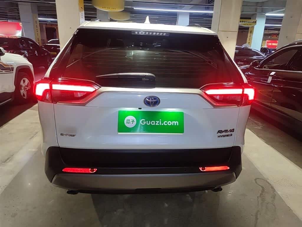 2019 Toyota RAV4 White, 37,000 km, China export – photo 6