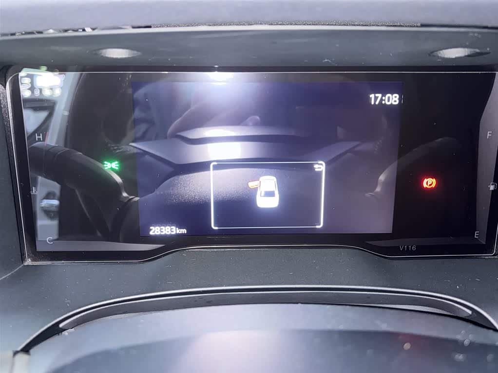 2024 Toyota Camry White, 28,400 km, China export – photo 6
