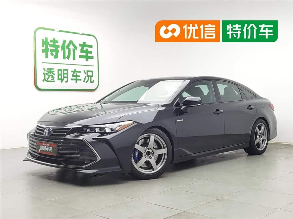 2019 Toyota Avalon Black, 106,900 km, China export – photo 1