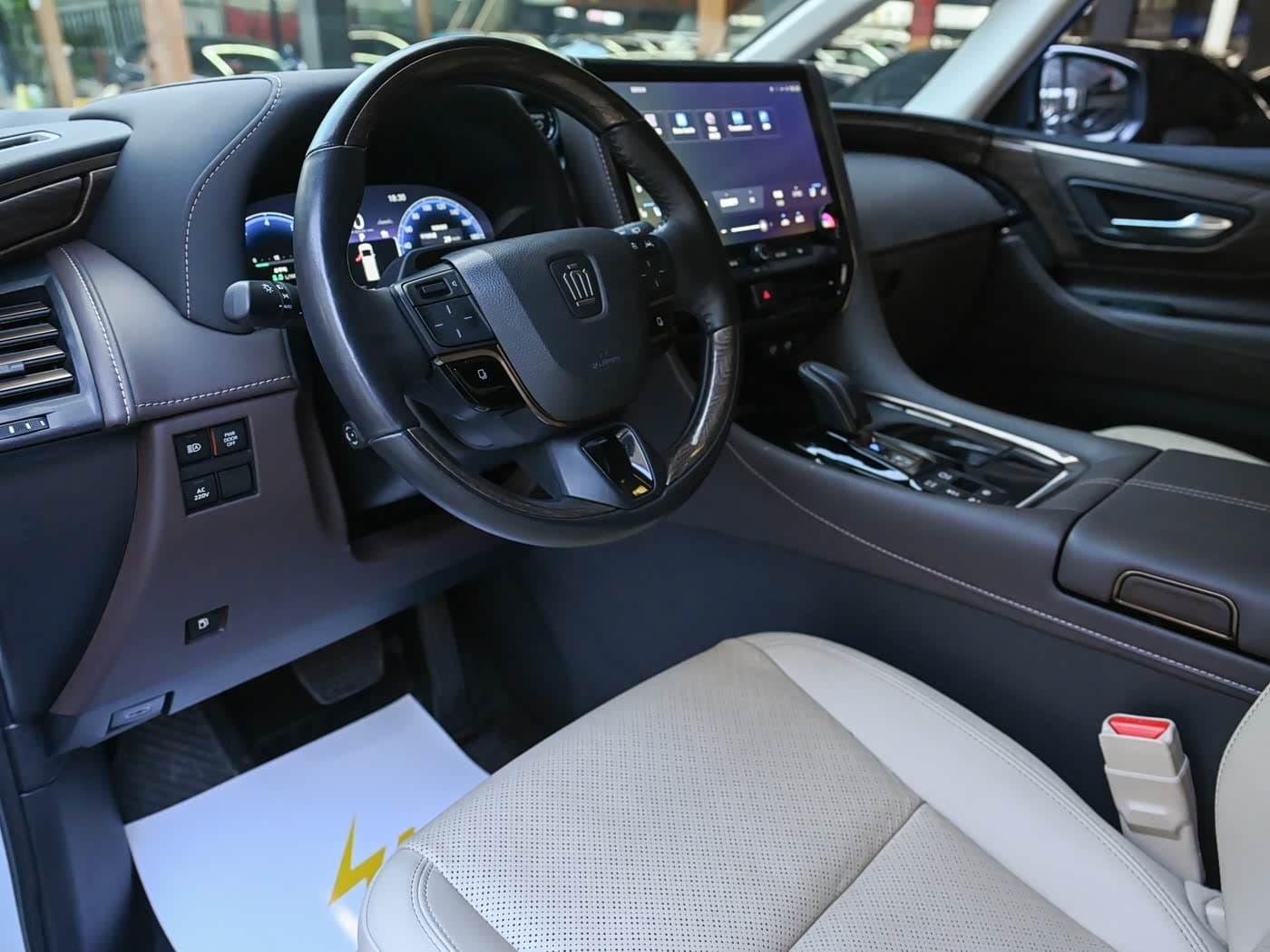 2023 Toyota Vellfire White, 29,000 km, China export – photo 6