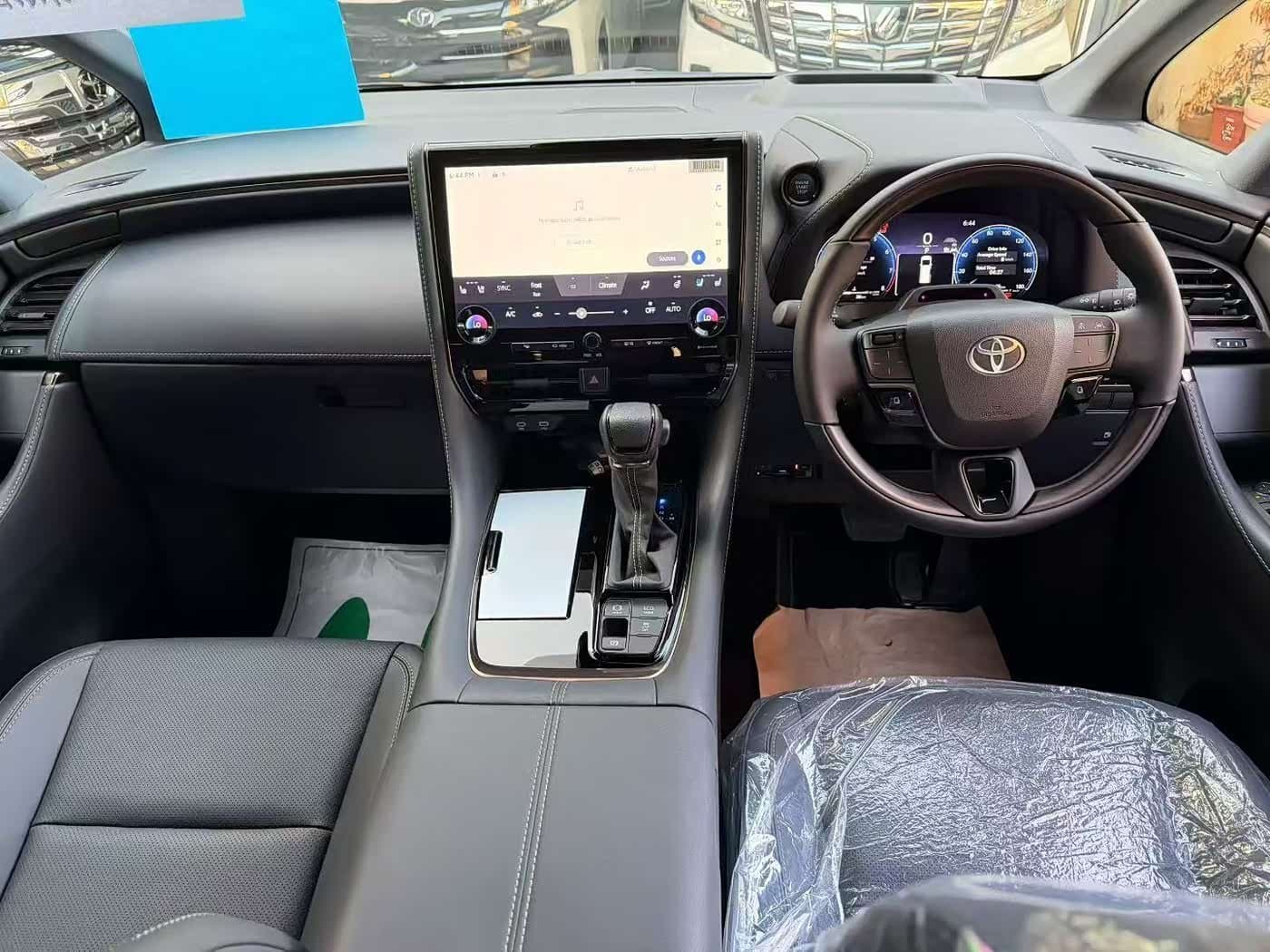 2022 Toyota Alphard Black, 7,000 km, China export – photo 5