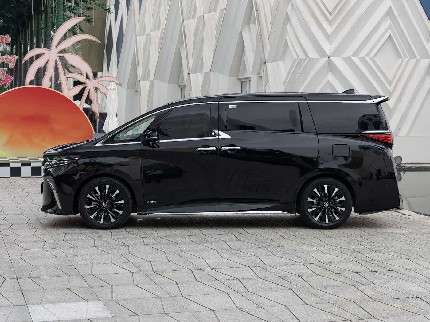 2023 Toyota Alphard Black, 64,700 km, China export – photo 7