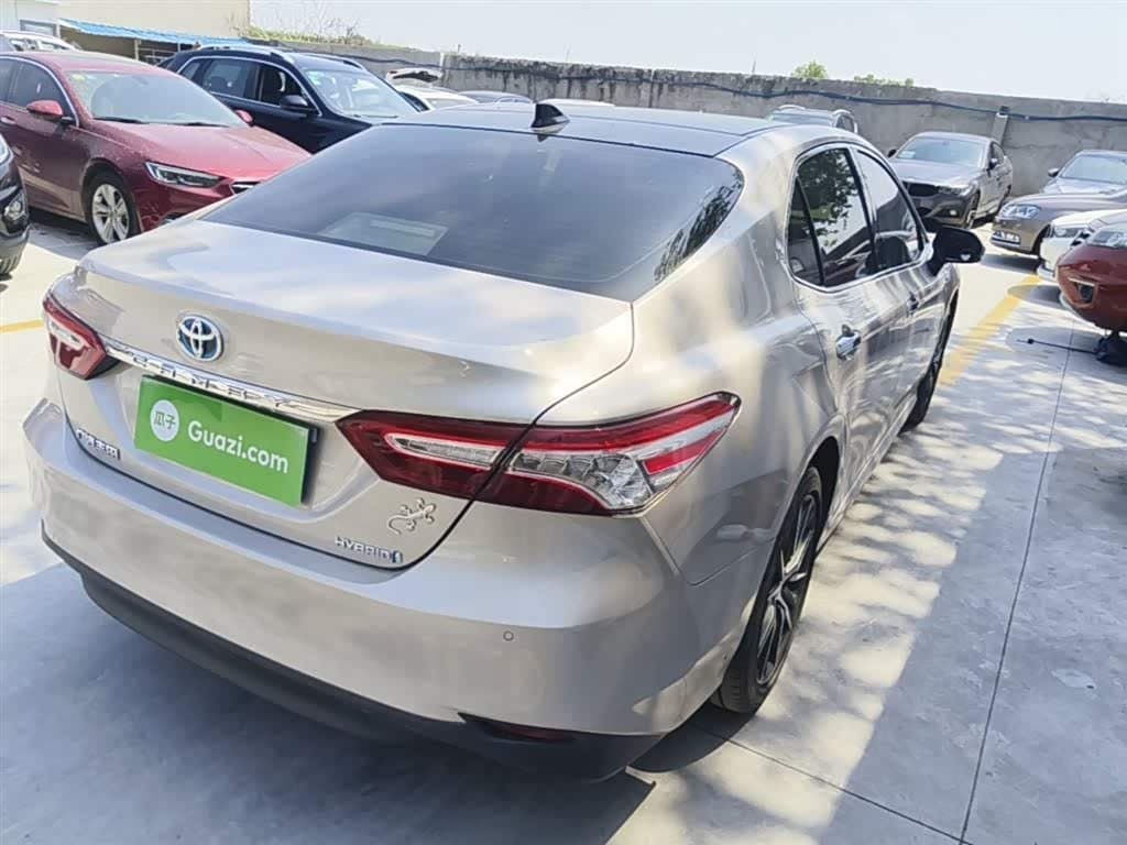 2021 Toyota Camry 银灰色, 17,200 km, China export – photo 7
