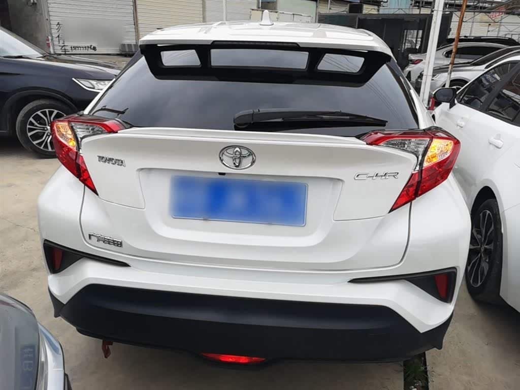 2018 Toyota C-HR White, 67,800 km, China export – photo 6