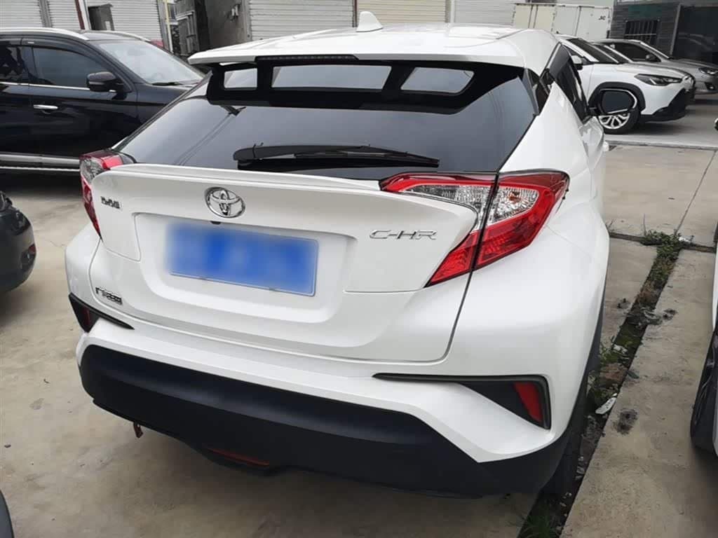 2018 Toyota C-HR White, 67,800 km, China export – photo 7