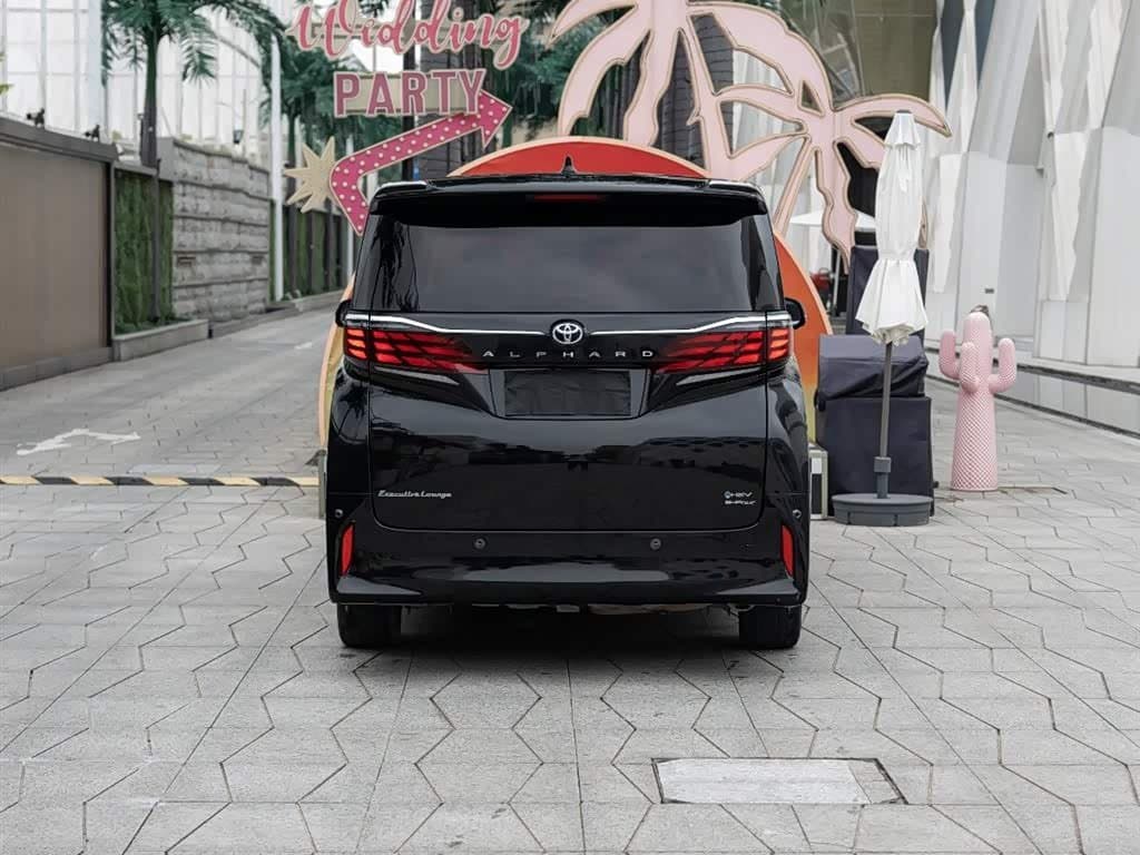 2023 Toyota Alphard Black, 68,000 km, China export – photo 5