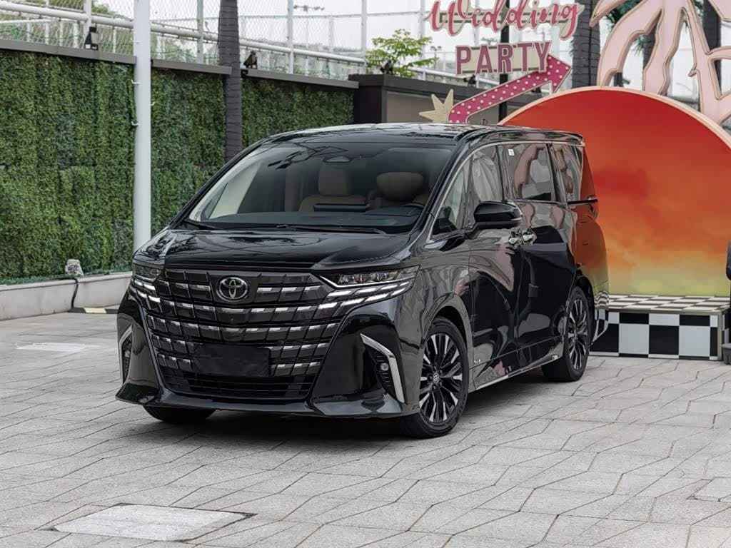 2023 Toyota Alphard Black, 68,000 km, China export – photo 1
