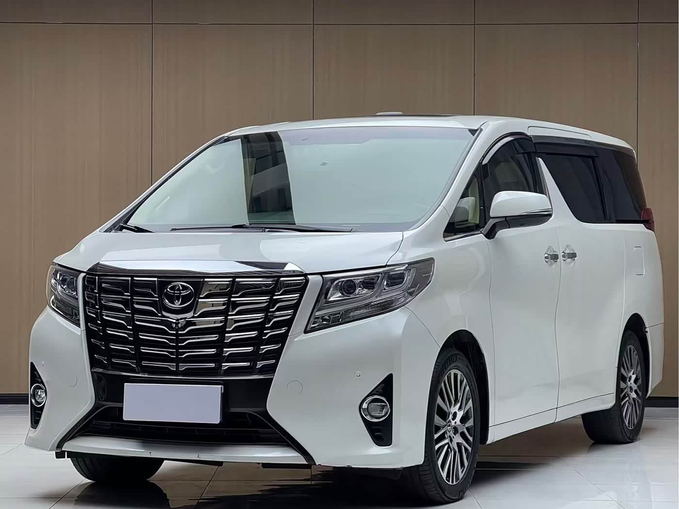 2015 Toyota Alphard White, 185,000 km, China export – photo 1