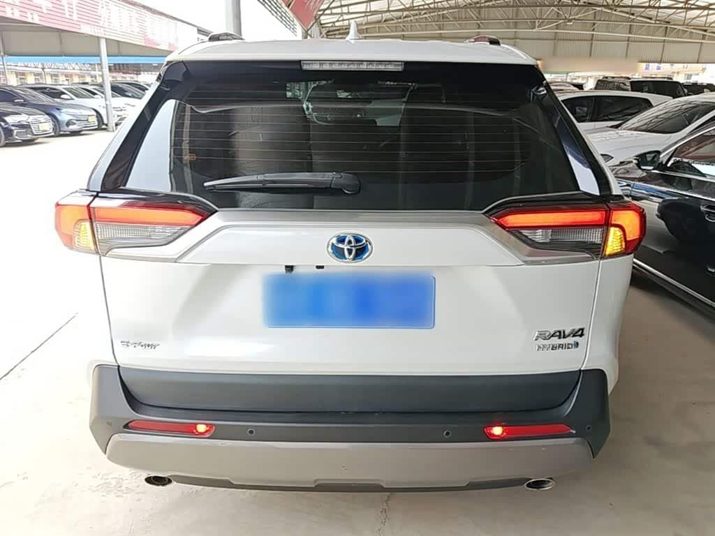 2022 Toyota RAV4 White, 50,500 km, China export – photo 6