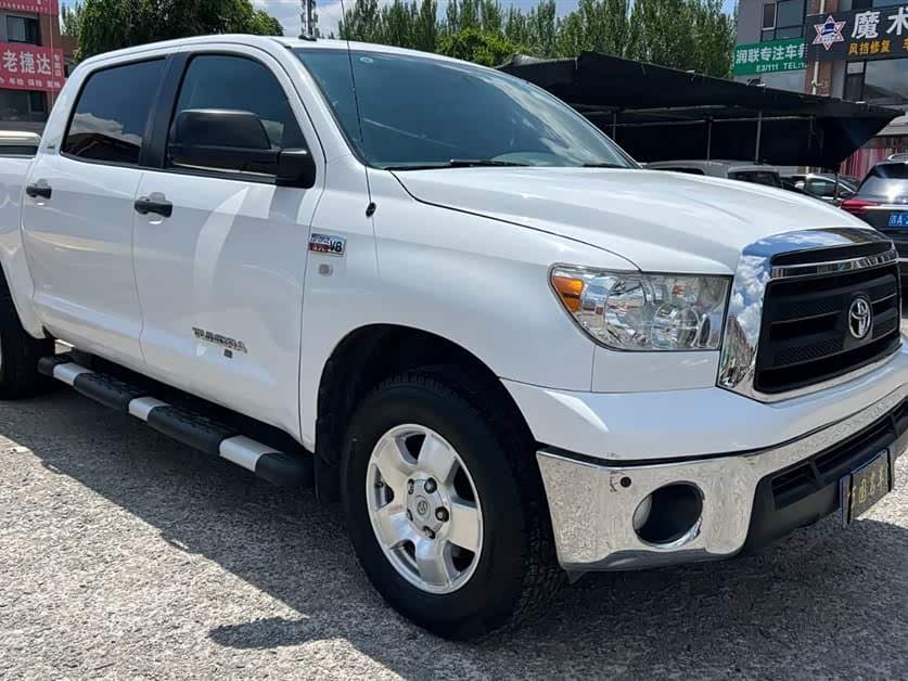 2011 Toyota Tundra White, 140,000 km, China export – photo 3