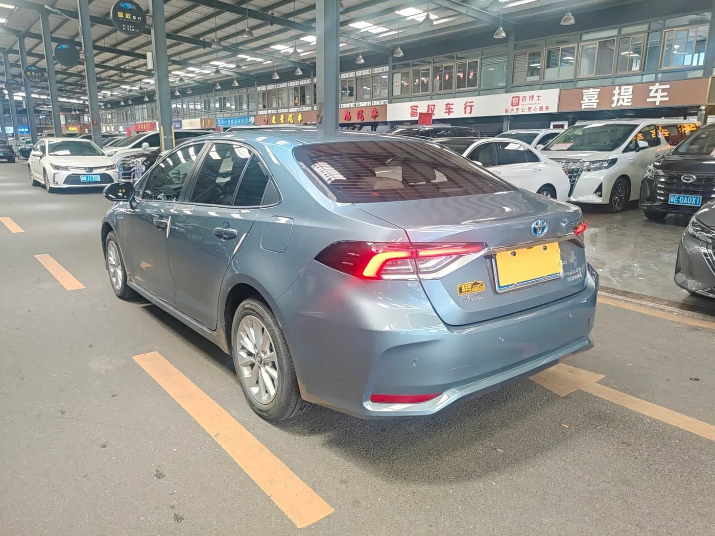 2020 Toyota Corolla 银灰色, 39,000 km, China export – photo 5