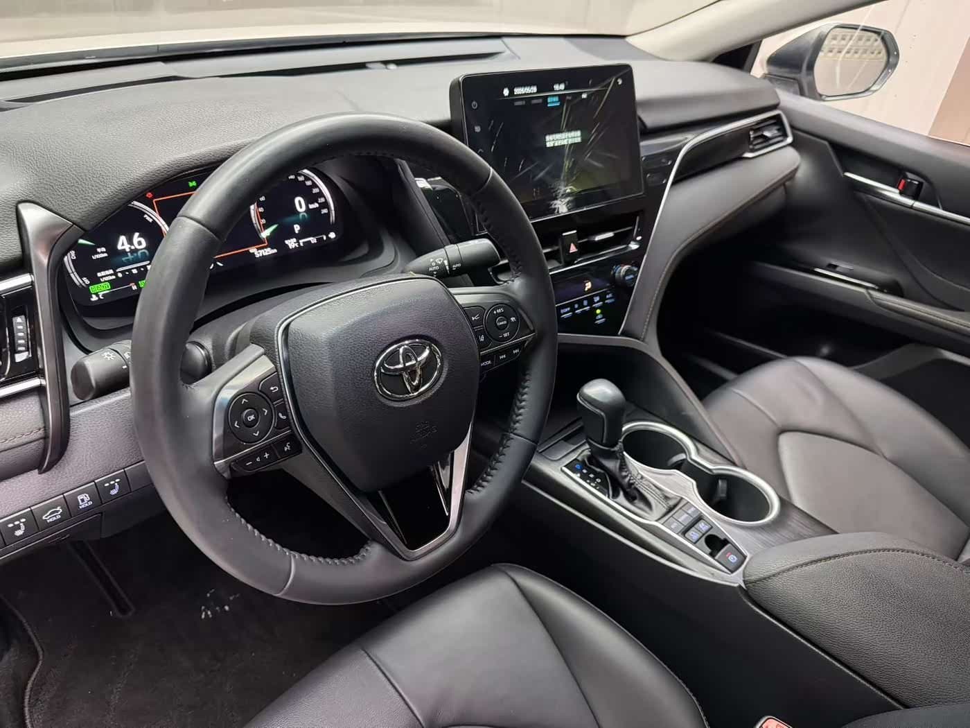 2021 Toyota Camry 银灰色, 50,000 km, China export – photo 6