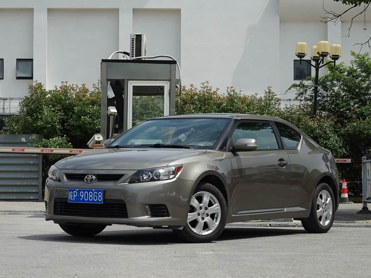 2010 Toyota Zelos Champagne, 46,000 km, China export – photo 2