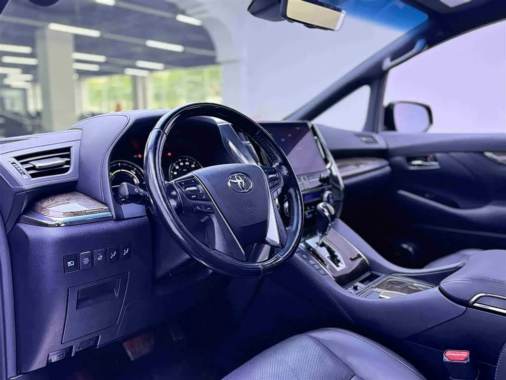 2021 Toyota Alphard Black, 72,300 km, China export – photo 5