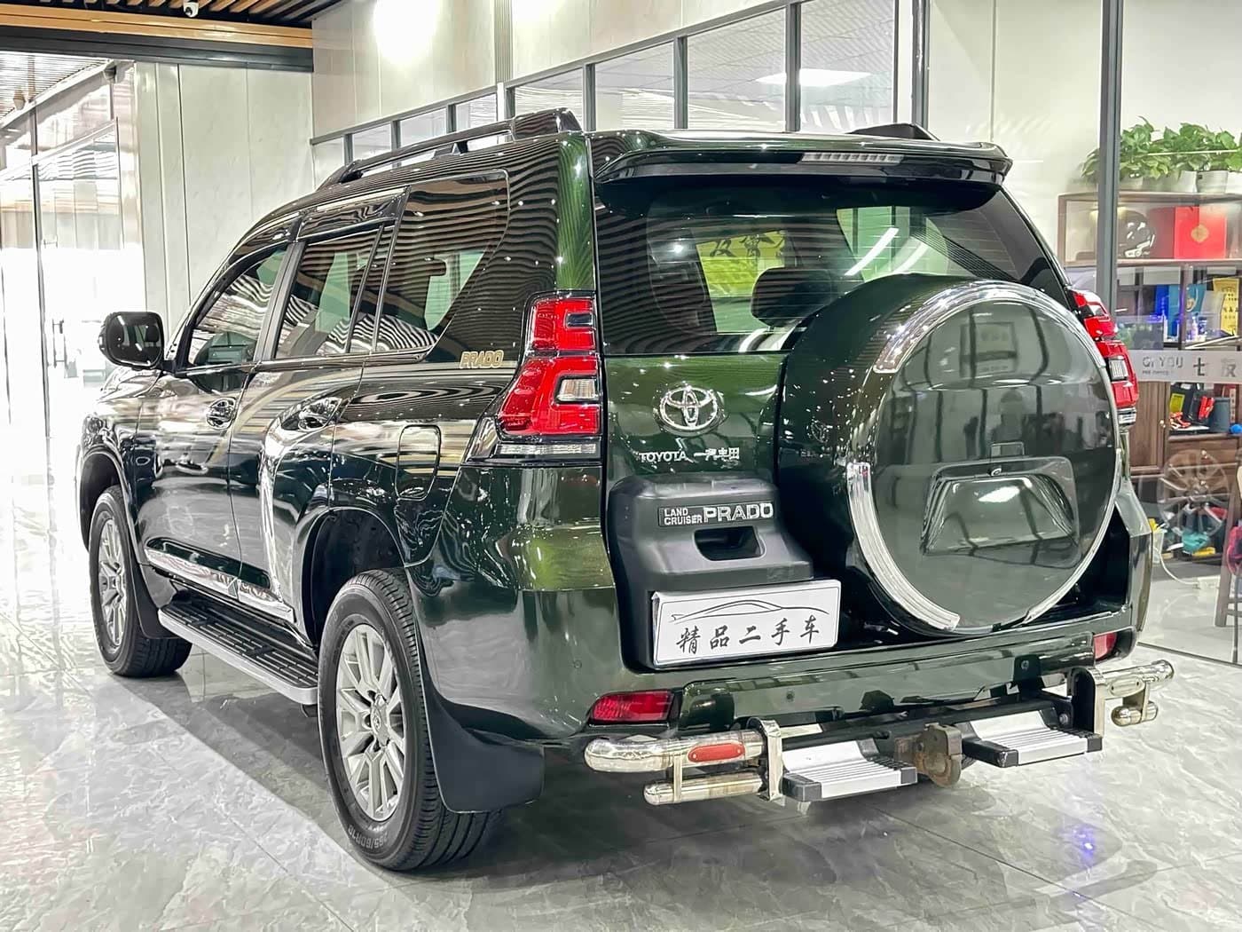 2017 Toyota Prado Green, 92,000 km, China export – photo 6