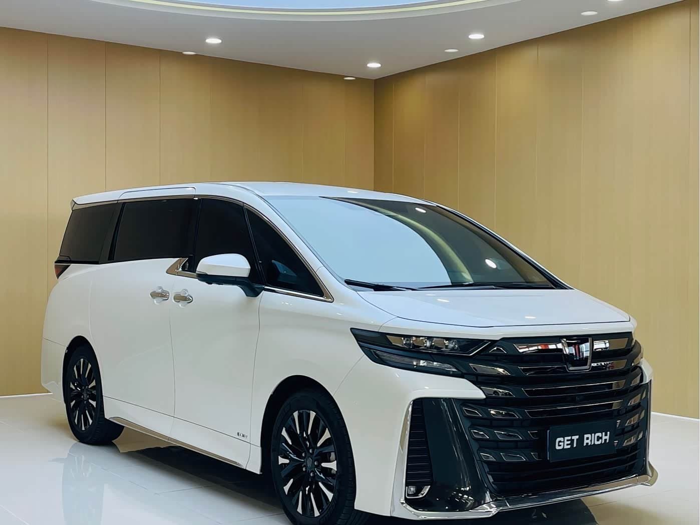 2023 Toyota Vellfire White, 20,000 km, China export – photo 3