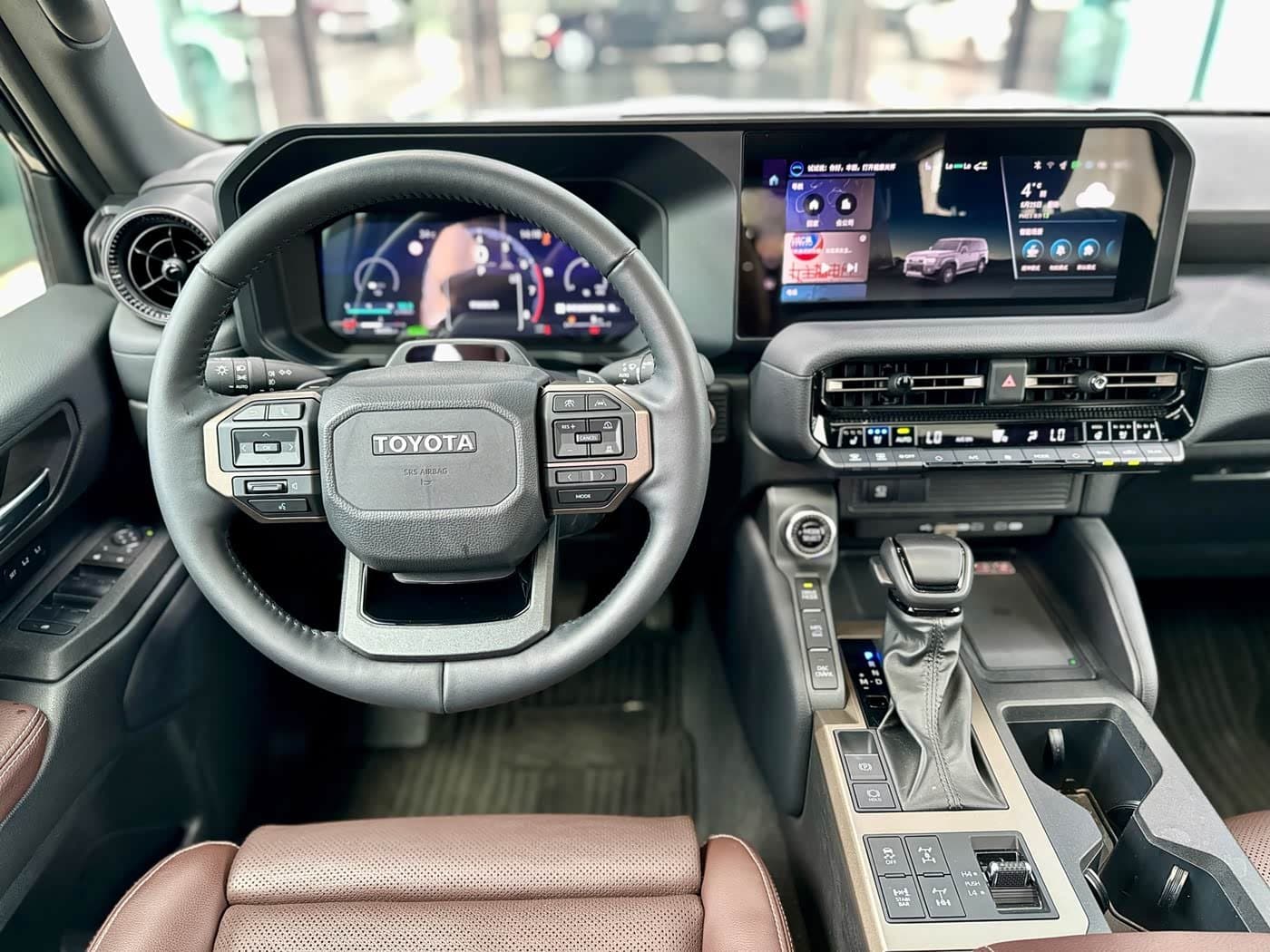 2025 Toyota Prado 银灰色, 56,000 km, China export – photo 6