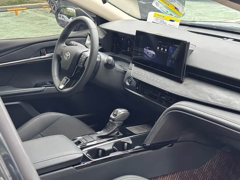 2024 Toyota Camry Black, 21,000 km, China export – photo 4