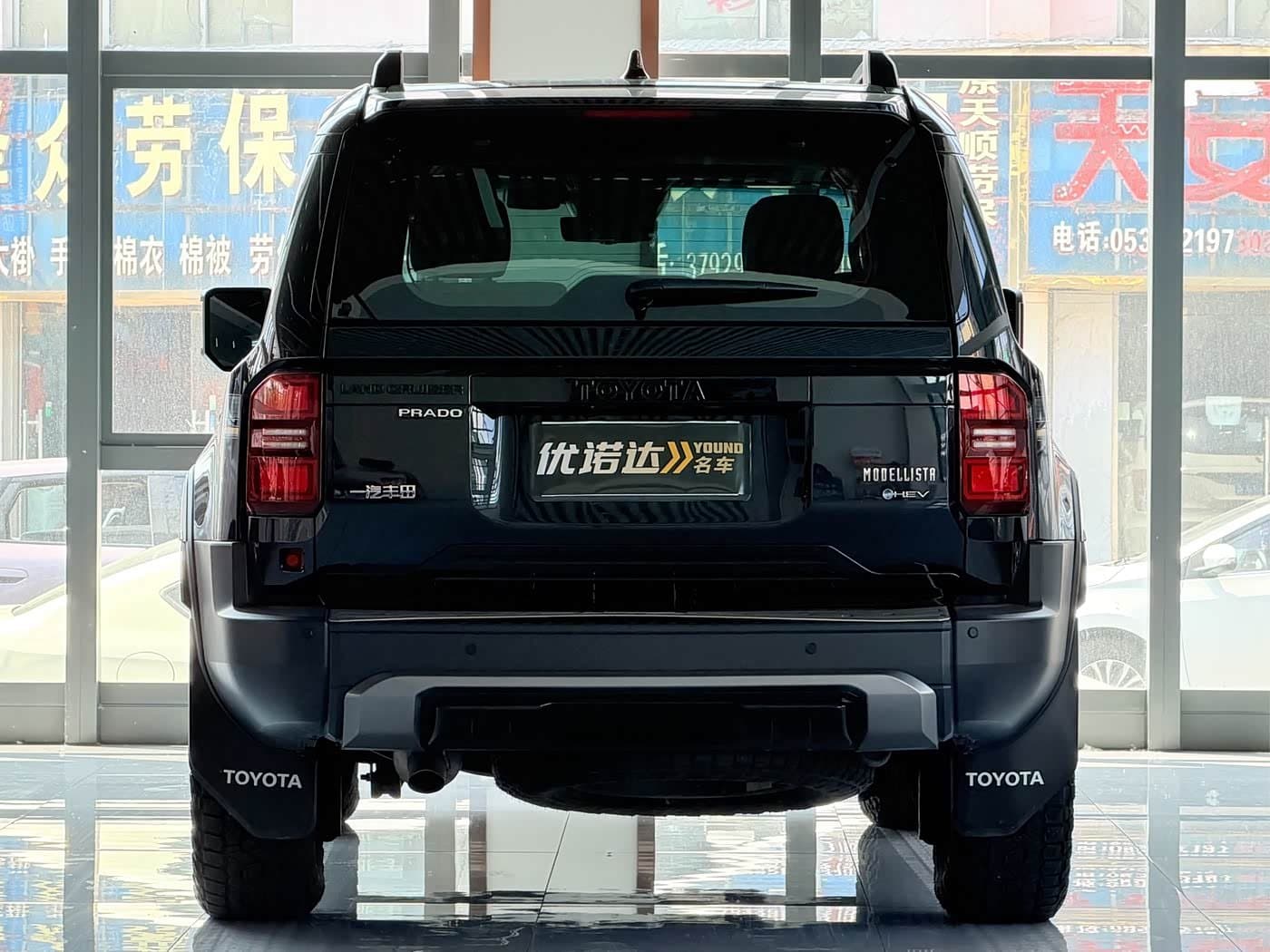 2024 Toyota Prado Black, 30,000 km, China export – photo 4