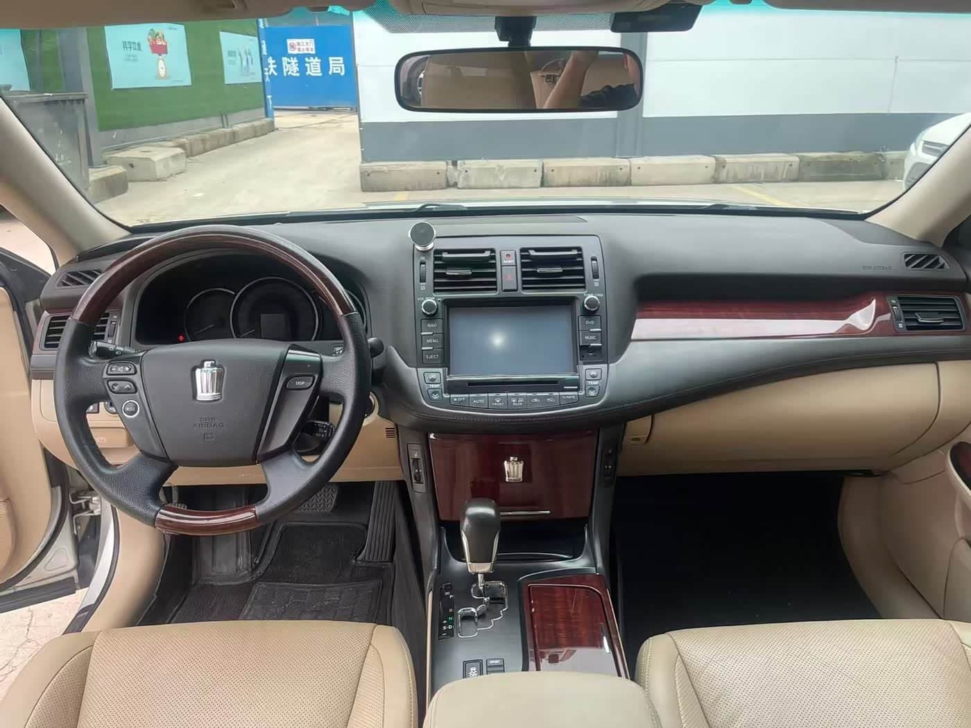 2011 Toyota Crown 银灰色, 170,000 km, China export – photo 7