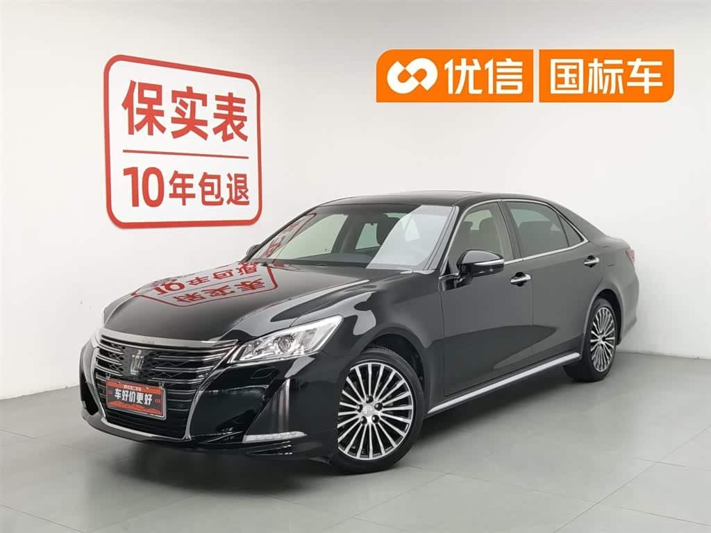 2017 Toyota Crown Black, 62,900 km, China export – photo 1