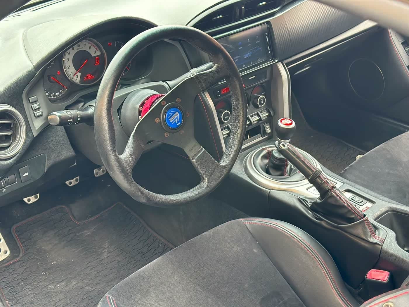 2013 Toyota 86 White, 100,000 km, China export – photo 5