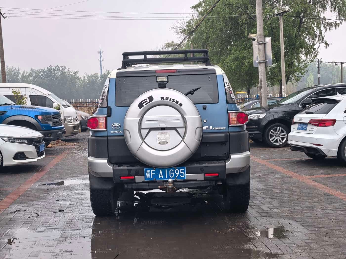 -- Toyota FJ Cruiser Blue, 55,000 km, China export – photo 5