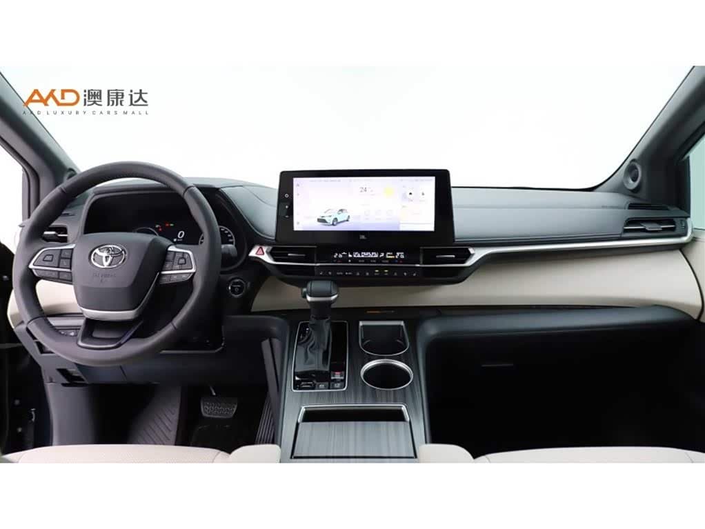 2024 Toyota Granvia Blue, 11,000 km, China export – photo 5